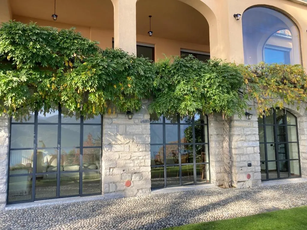 Villa Gaia - ميناجيو إيطاليا