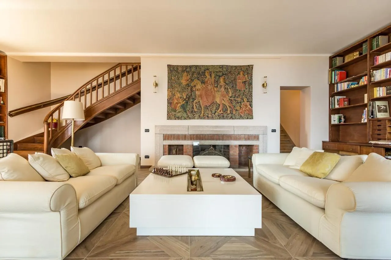 Villa Gaia - Menaggio 0*,